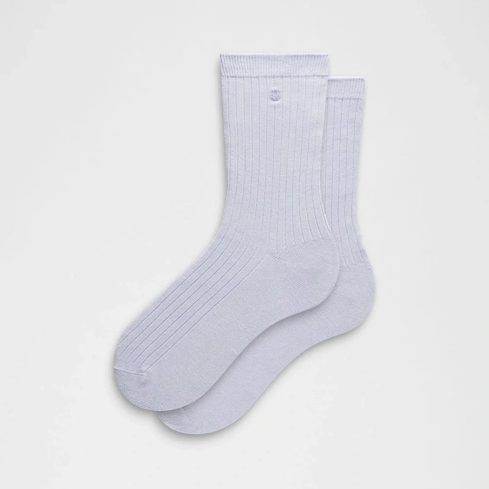 lululemon athletica Serene Blue  Ribbed Casual Socks